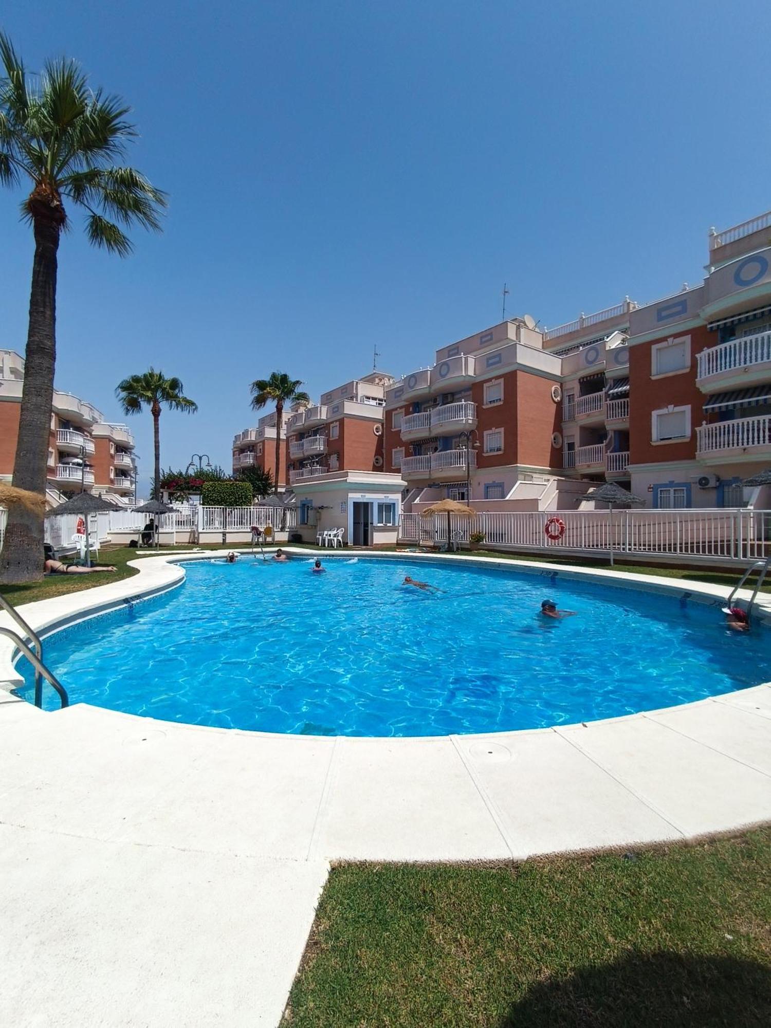 Apartamento Esbamar Roquetas de Mar Exterior foto